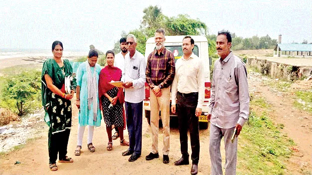  షిప్‌ బిల్డింగ్‌ యూనిట్‌ కోసం స్థల పరిశీలన