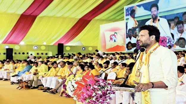 రాష్ట్రానికి చంద్రబాబు నాయకత్వం అదృష్టం 