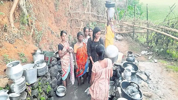 ఊట నీరే దిక్కు