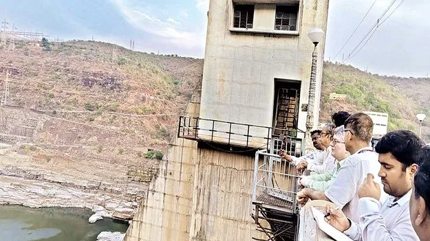శ్రీశైలం జలాశయాన్ని సందర్శించిన ఎన్‌డీఎస్‌ఏ బృందం
