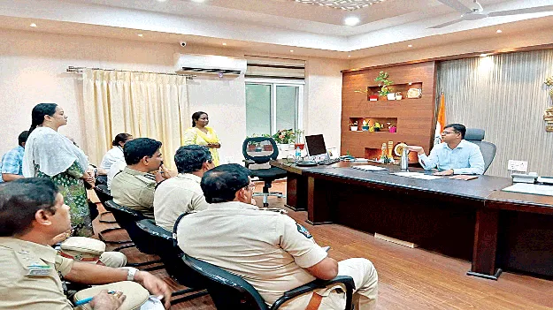  డీఅడిక్షన్‌ కేంద్రాలు సమర్థంగా పనిచేయాలి