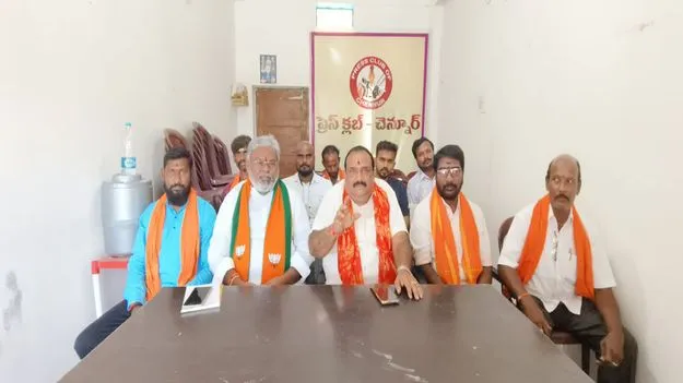 కేంద్ర నిధులతోనే జాతీయ రహదారుల నిర్మాణం 