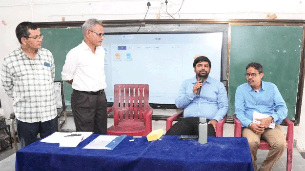 గ్రామ పరిపాలన అధికారుల పరీక్షను పకడ్బందీగా నిర ్వహించాలి