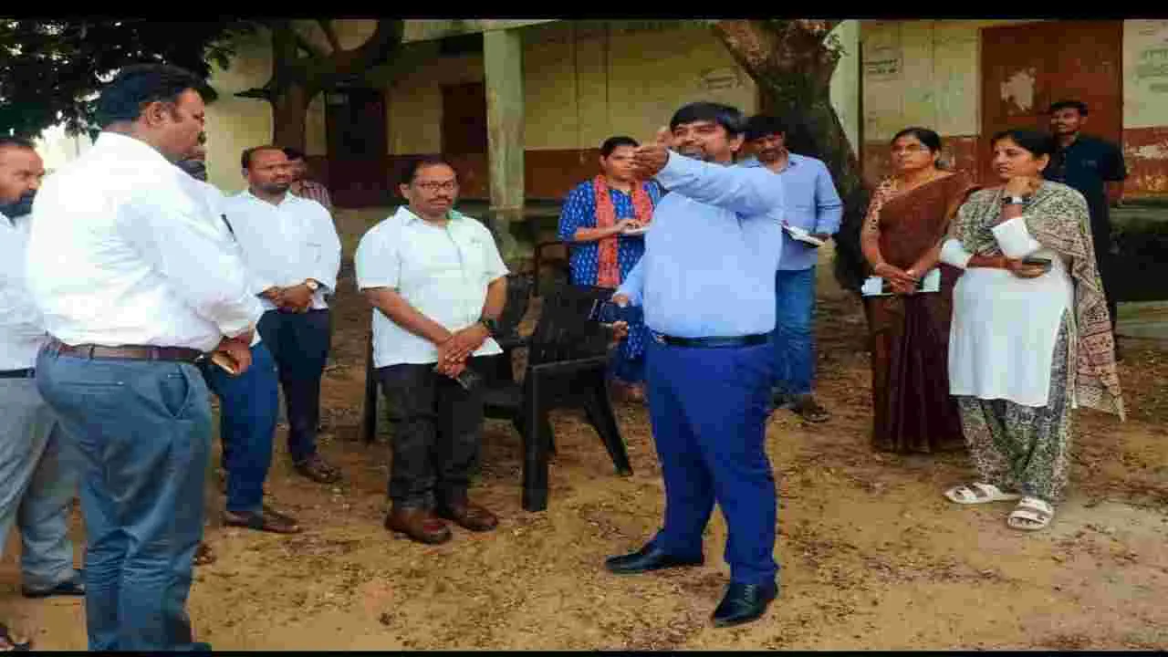 మంత్రి ‘పొంగులేటి’ పర్యటనను విజయవంతం చేయాలి