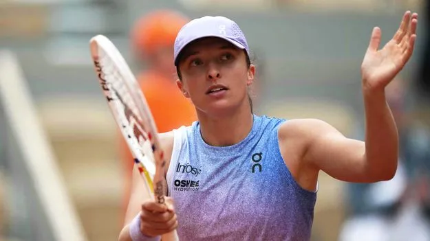 స్వియటెక్‌ సులువుగా