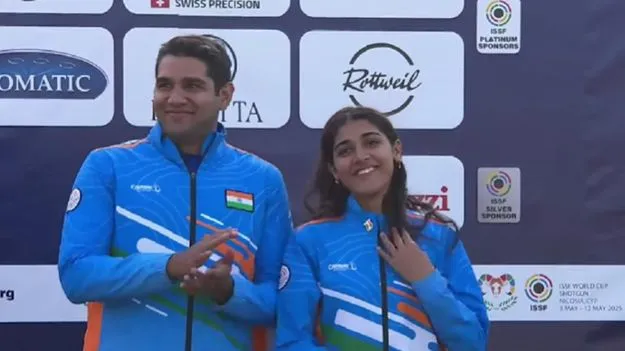  కైనాన్‌ జోడీ కంచు మోత