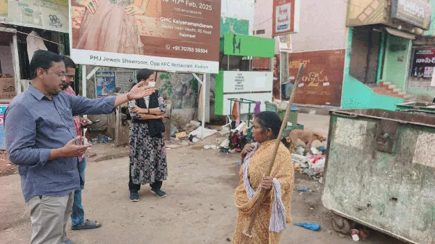 పరిసరాలను పరిశుభ్రంగా ఉంచుకోవాలి 