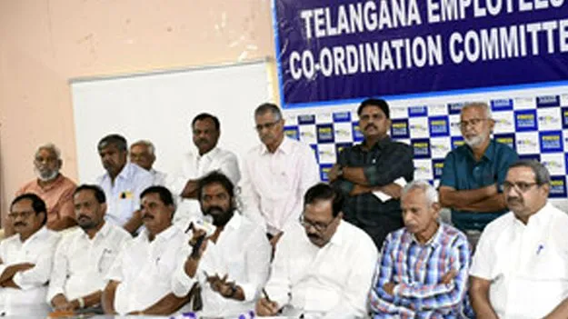 5 డీఏలను జూన్‌ 2లోపు విడుదల చేయాలి