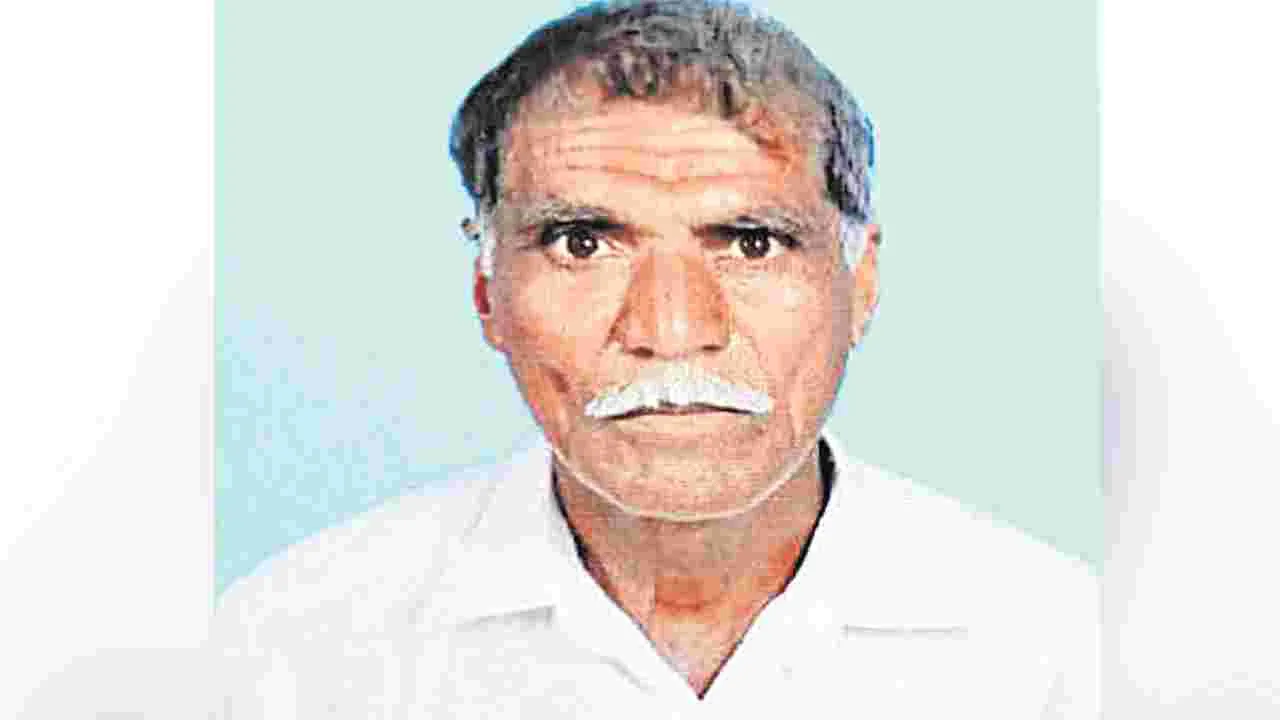 Mahabubabad: ధాన్యం తూర్పార పడుతూ.. వడదెబ్బతో కుప్ప కూలిన అన్నదాత
