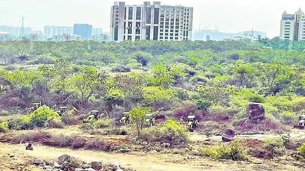 Gachibowli: కంచ గచ్చిబౌలి భూములపై సీఎస్ తొలి సమీక్ష