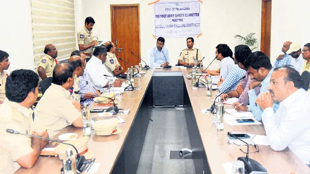 రోడ్డు ప్రమాదాల నివారణే లక్ష్యం 