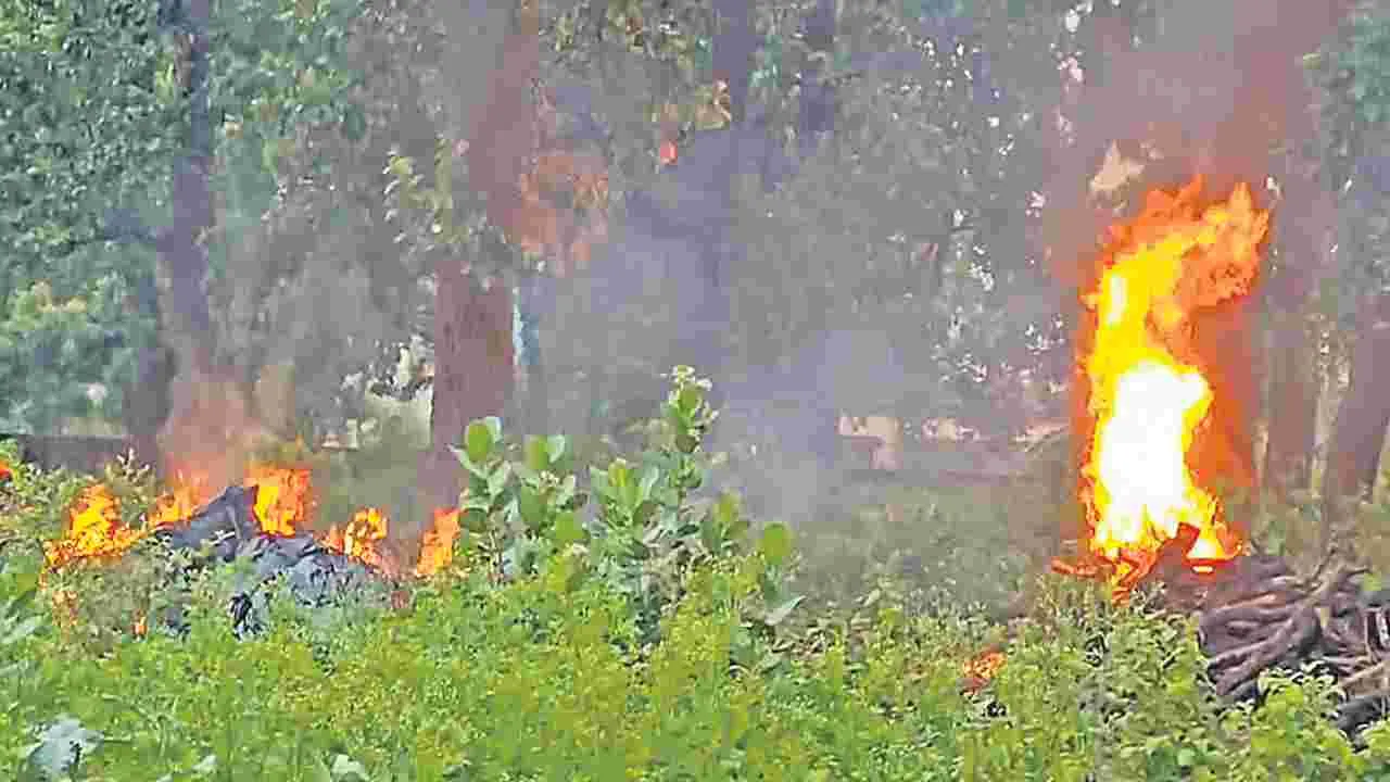 Maoist: అంత్యక్రియలకు అవకాశమివ్వలేదు