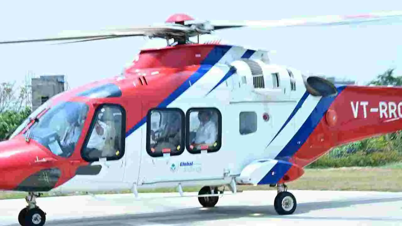 మంత్రి పొంగులేటి శ్రీనివాస్ రెడ్డి హెలికాప్టర్ సమీపంలో మంటలు