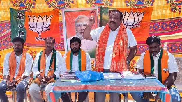 కేంద్ర ప్రభుత్వ పథకాలను ప్రజలకు విరించాలి
