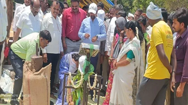  సమస్యల పరిష్కారం కోసమే భూభారతి 