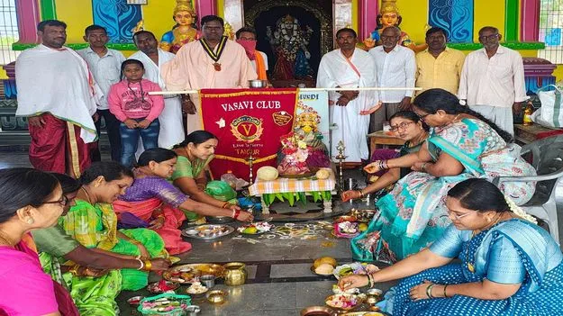 ఘనంగా వాసవీ మాత జయంతి 