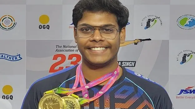 ముఖేష్‌ డబుల్‌ ధమాకా