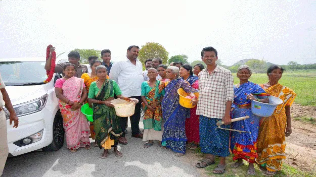 ప్రజా సమస్యల పరిష్కారానికి ప్రాధాన్యం