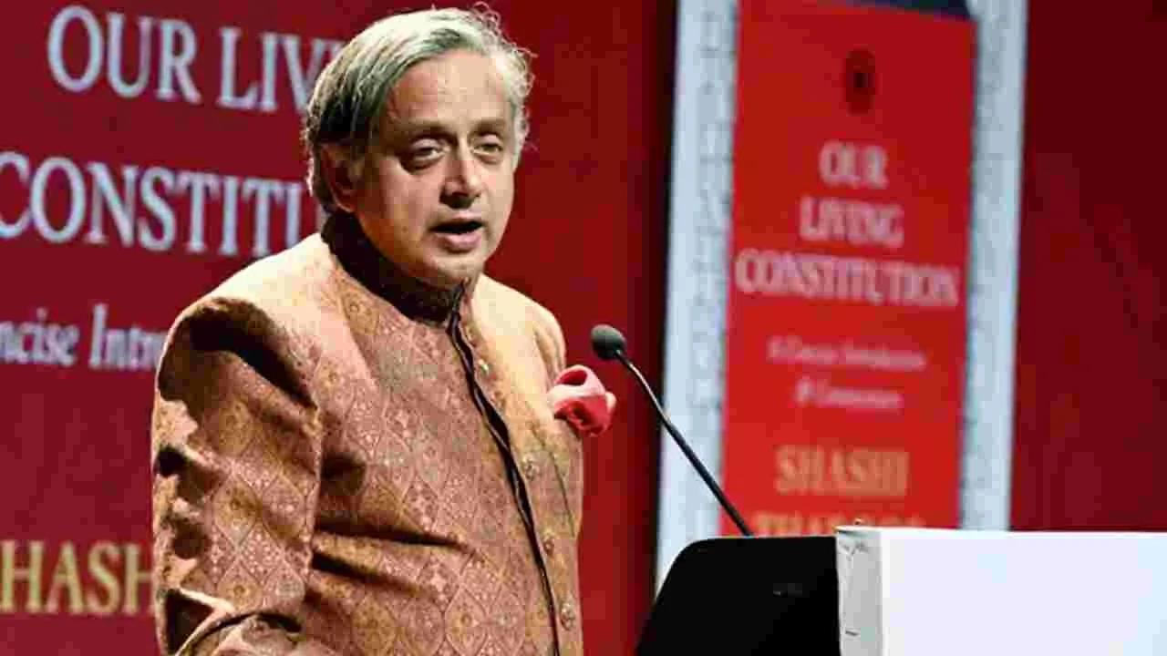 Shashi Tharoor: థరూర్‌.. లక్ష్మణరేఖ దాటారు! 