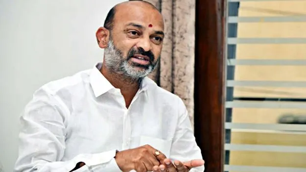 Bandi Sanjay: గ్రూప్‌-1పై సందేహాలను వారంలో నివృత్తి చేయండి