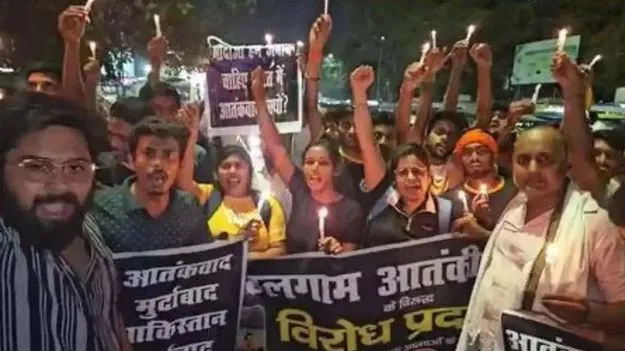 మతమౌఢ్యంతో మారణహోమం