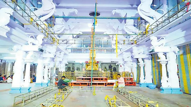 సత్యదేవుడి కల్యాణం చూడగ రారండి!