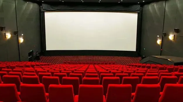 ఏపీ థియేటర్లలో తనిఖీలు