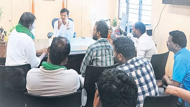 గిరిజన సమస్యలపై సర్కారు సానుకూలత