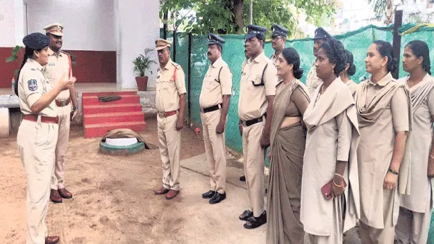 మహిళలకు న్యాయం జరగాలి : ఎస్పీ 