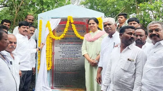 సమగ్రాభివృద్ధే ప్రభుత్వ లక్ష్యం