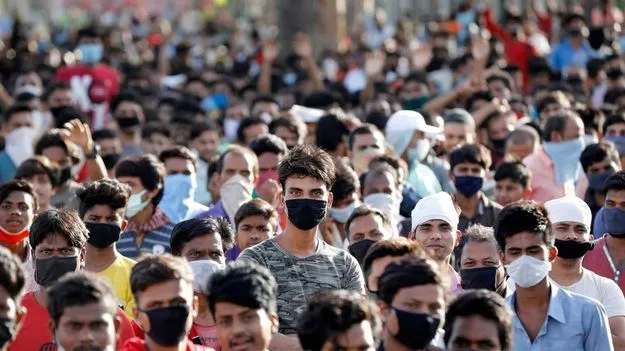 నిరుద్యోగం కోరల్లో యువత