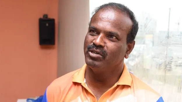 కోచ్‌ రమేష్ పై సస్పెన్షన్‌