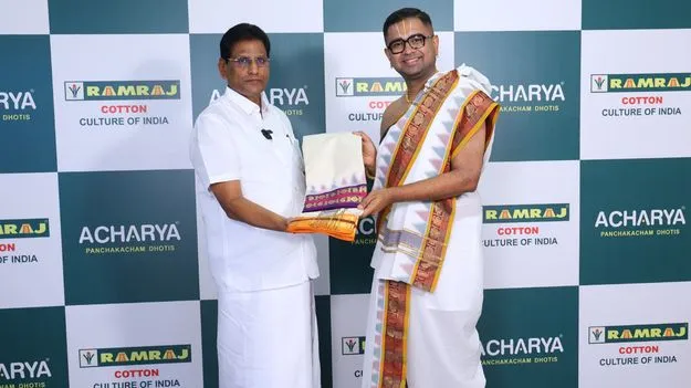 రామ్‌రాజ్‌ ఆచార్య పంచకచం ధోవతులు