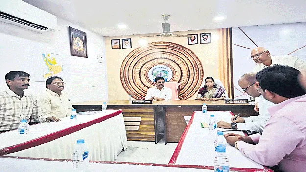 జిల్లా అంతా అముడా పరిధిలోకి తేవాలి