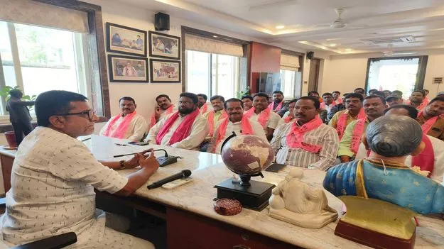 27న గ్రామాల్లో గులాబీ జెండా రెపరెపలాడాలి 