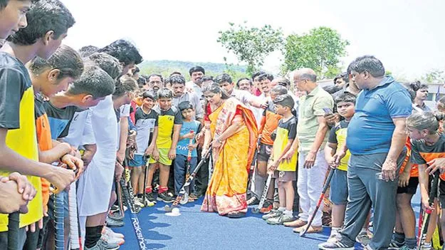 క్రీడలతో ఆరోగ్యం, ఆత్మ స్థైర్యం