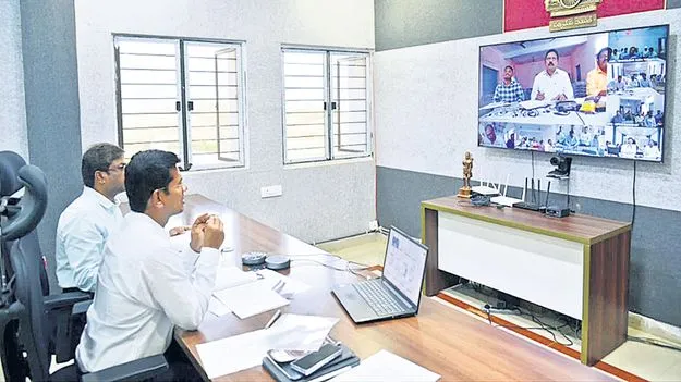 గ్రామాల్లో పారిశుధ్యం మెరుగుకు చర్యలు