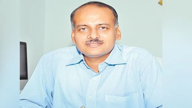 సీఎంవో వ్యవహారాలన్నీ శేషాద్రికి!