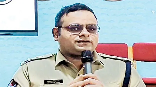 సాంకేతిక పరిజ్ఞానంతో నేరాల నియంత్రణ: ఎస్పీ