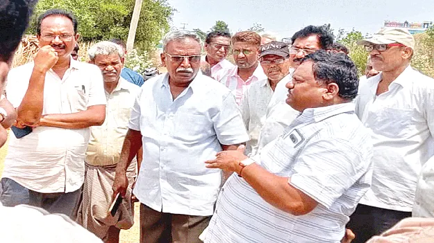  డబ్బులు చెల్లించే వరకూ పనులు చేయవద్దు