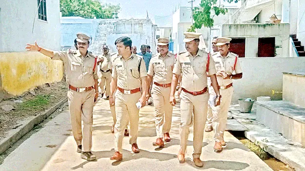 ఘర్షణలకు పాల్పడితే చర్యలు: ఎస్పీ