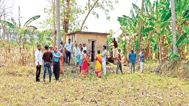 Do not grab our lands మా భూములను లాక్కోవద్దు