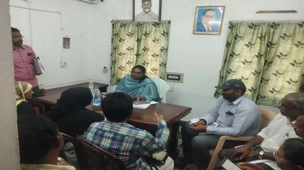 పెడనలో ‘సీవేజ్‌’ ప్లాంట్లు నిర్మిస్తాం