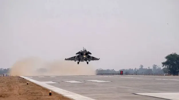 India Air Force: పాక్‌ సరిహద్దుల్లో వార్‌ గేమ్‌