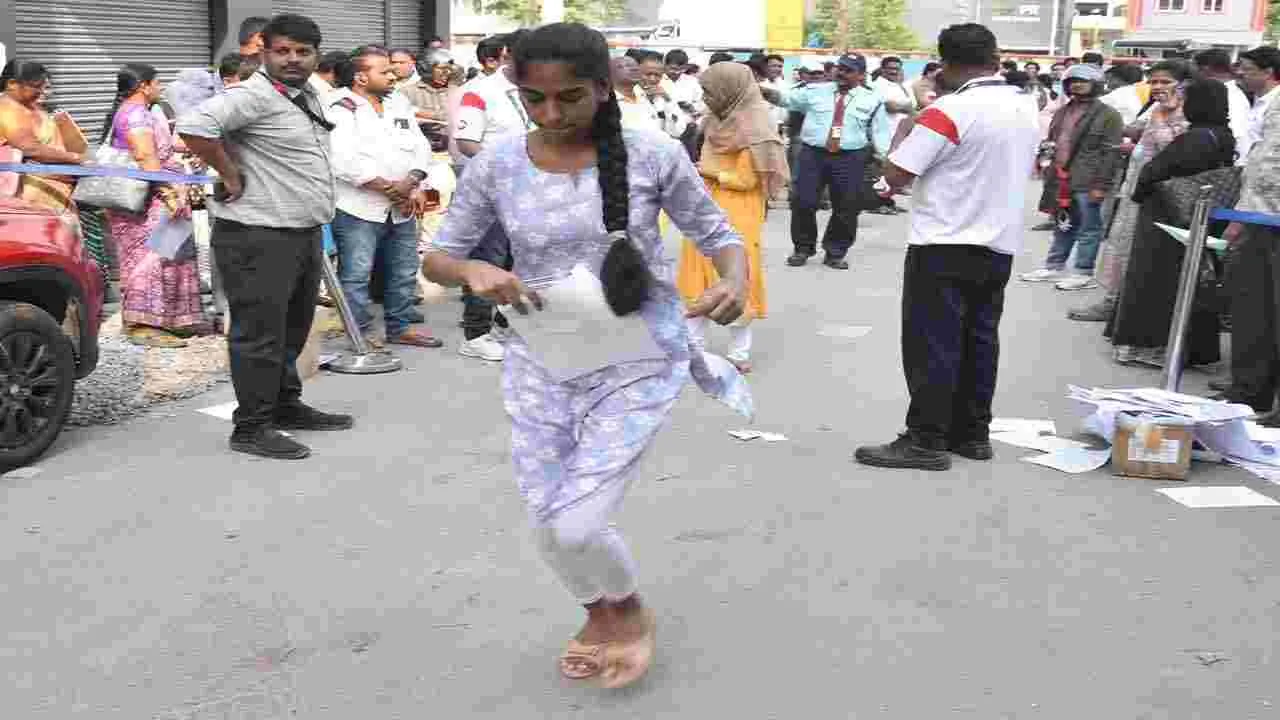 APSET 2025: తెలంగాణ ఎప్సెట్-2025 పరీక్షలు ప్రారంభం