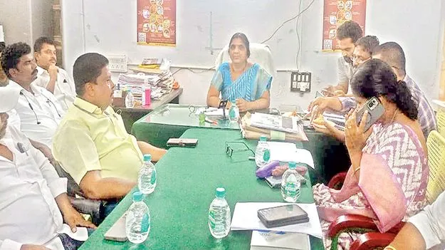  ఏజెంట్ల జాబితా ఇవ్వాలి: ఆర్డీవో