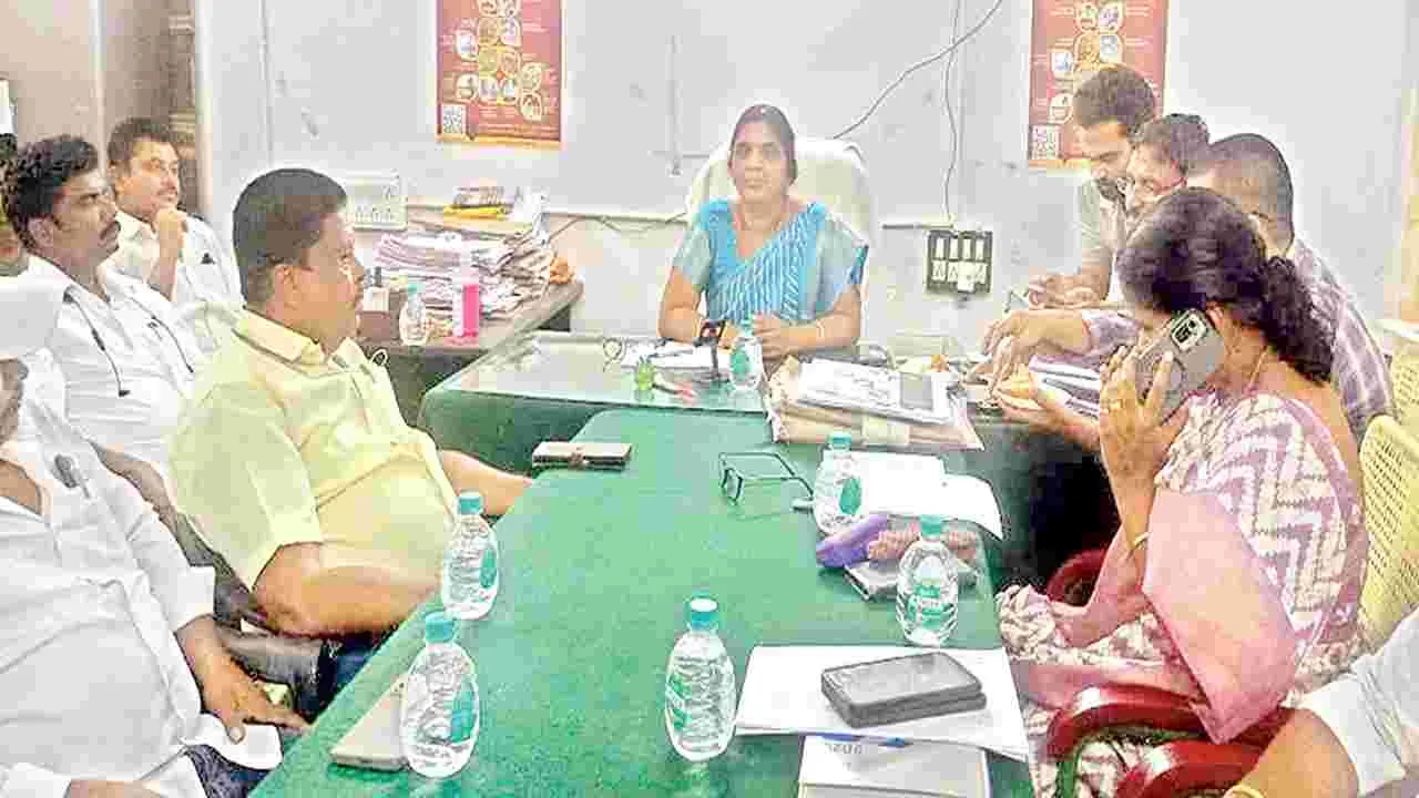  ఏజెంట్ల జాబితా ఇవ్వాలి: ఆర్డీవో