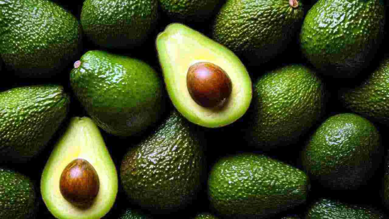 Health Tips: మానసిక స్థితిని మెరుగుపరిచే 8 ఆహారాలివే..