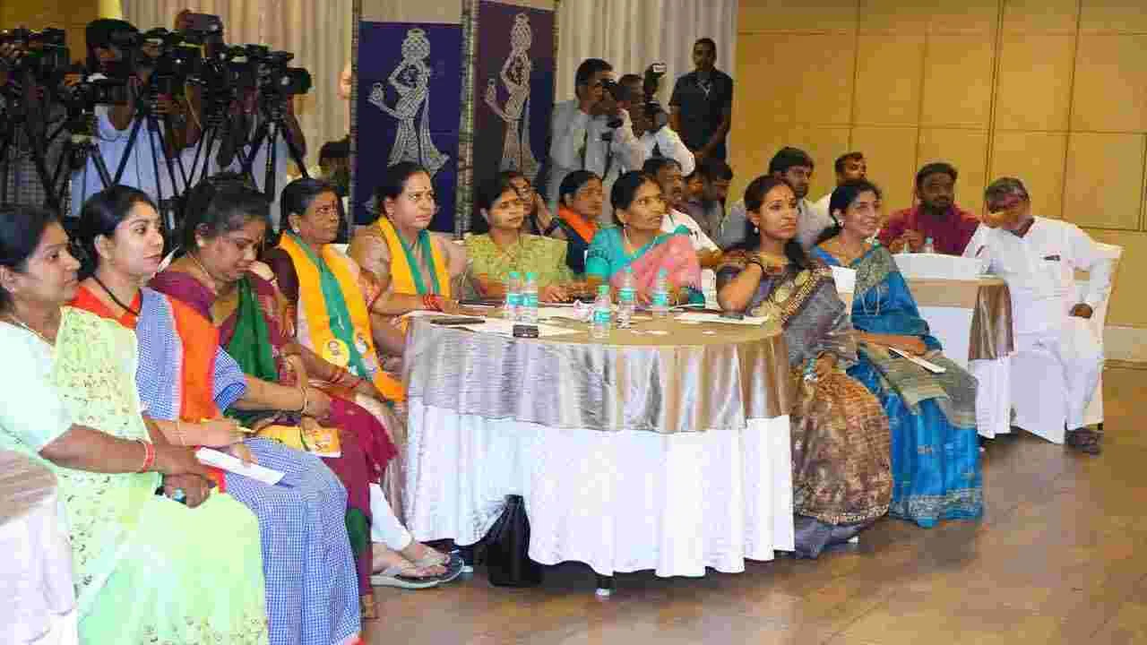 BJP: హైదరాబాద్ ఎమ్మెల్సీ ఎన్నికపై బీజేపీ కీలక భేటీ