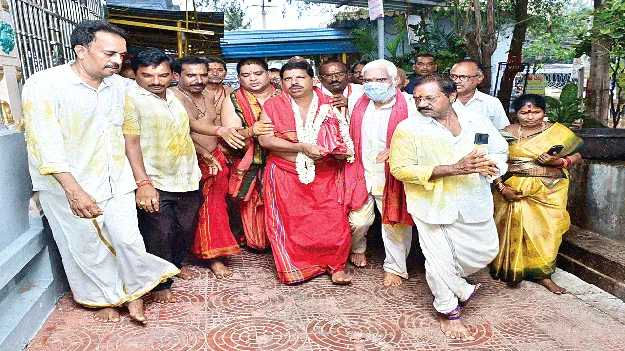 వైభవం.. దేవర ఉత్సవం 